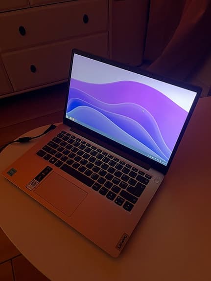 Lenovo IdeaPad Slim 14" Ultra