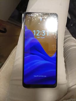 Samsung A33 128bg Nyskick i kartong