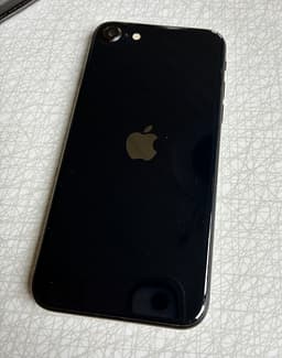 Apple iPhone SE (2-3 gen) 64 GB svart