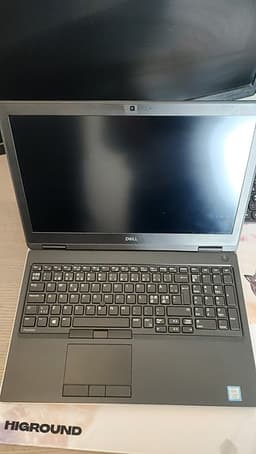 Dell Precision 7530 – i7 / 16 GB / 512 GB SSD / Quadro P3200 6 GB