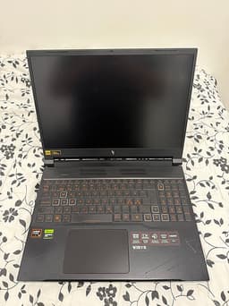 Acer Nitro V16 gaminglaptop 16 tum svart