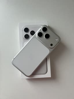 Apple iPhone 17 Pro 256 GB vit/silver