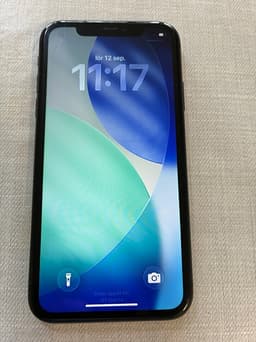 iPhone 11 64GB i bra skick