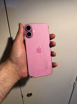 iPhone 16 Plus