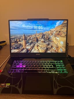MSI Cyborg A17 AI – RTX 5050 / Ryzen 7 / 16GB RAM / 1TB SSD