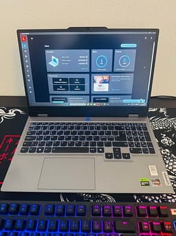 Lenovo LOQ 15 Gaming Laptop RTX 4070 | Garanti till 03/2027!