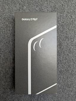 Samsung Galaxy Z Flip7 256GB [Helt ny! Oanvänd]