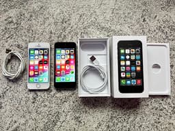 Apple iPhone 5S och iPhone 5S– två mobiler, oanvända
