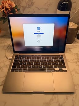 Apple MacBook Pro 13 tum M2 8gb / 256gb