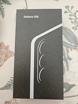 Samsung S26 Oöppnad