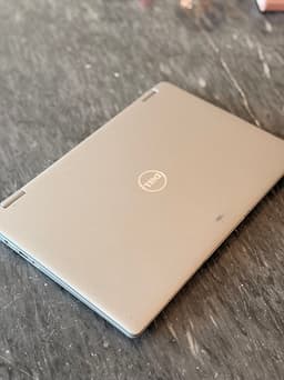 Dell Latitude 3340 2-in-1 | Touch | Vikbar | Fingeravtryck | i3 | 8GB | 256GB