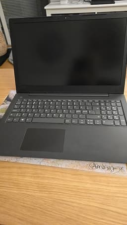 Lenovo laptop V130 - 15 tum