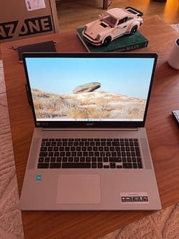 Acer Chromebook 317 laptop 17 tum silver