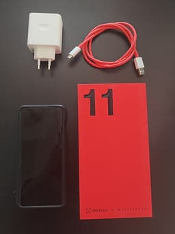 OnePlus 11 5G 256GB/16GB (Kvitto + Original Snabbladdare & Skal)
