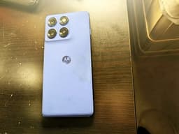 Motorola 60 edge pro med minnet 512GB i mycket bra skick-som ny