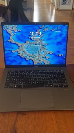 ASUS Vivobook Laptop Copilot