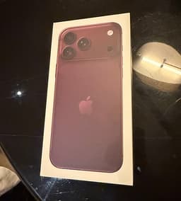 iPhone 18 Pro Max 256gb Burgundy