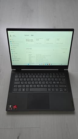 Lenovo IdeaPad Flex 5 14" - Ryzen 5 / 8 GB / 512 GB SSD