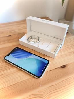 Iphone 11 - 96% Batterihälsa