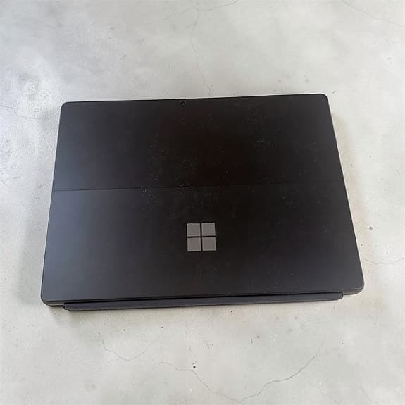 Microsoft Surface Pro 9