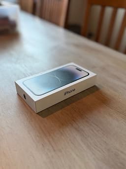 Apple iPhone 14 Pro 128 GB svart