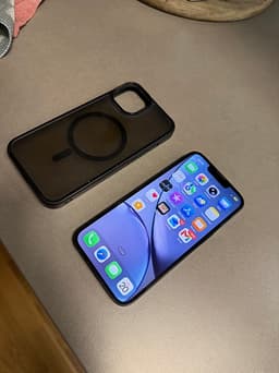 Apple iPhone 14 128 GB b