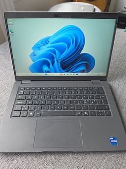 Dell Latitude 3450, intel Core i7 13 gen,/16 gb ddr5/256 gb SSD