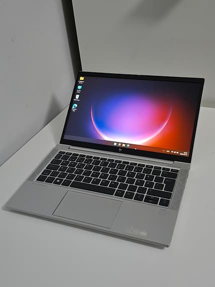 HP EliteBook 835 13"