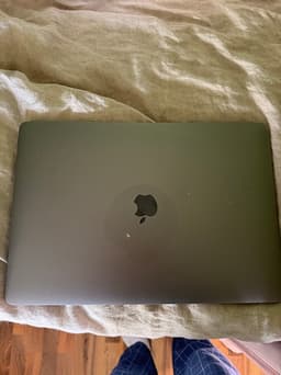 Apple MacBook Pro laptop 15 tum 2018 grå