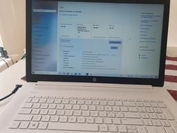 HP laptop 17 ca0xxx  Windows 10
