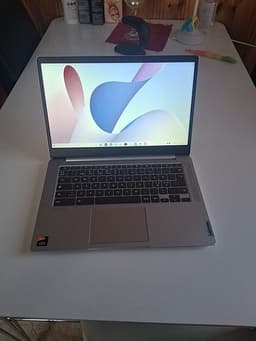 Lenovo IdeaPad Slim 3 Chromebook 14" silver