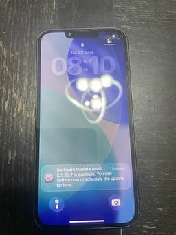 Apple iPhone 13 mobiltelefon 98% batterihälsa