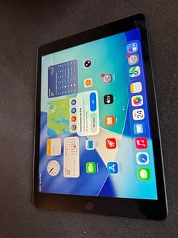 Apple iPad surfplatta 64 GB grå 9th Gen