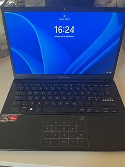 Asus Vivobook bärbar dator 14" svart