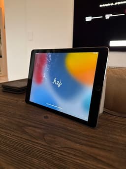 Apple iPad Air 2 (Wi-Fi + Cellular) inkl fodral
