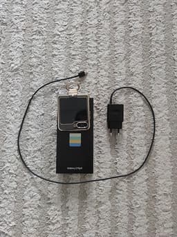 Samsung Galaxy Z Flip 5, 256 GB svart