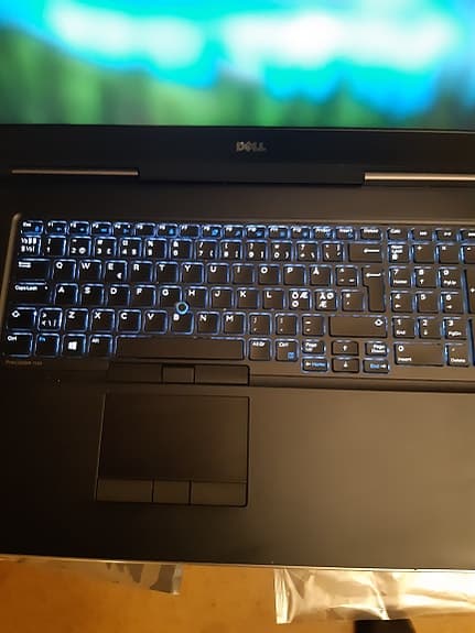 Dell Precision 17"