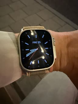 iPhone 16 Pro Max & Apple Watch Ultra 2
