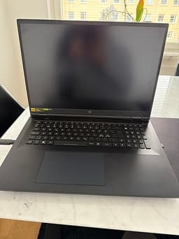 Acer Predator Helios 18 – i9-13900HX + RTX 4080 12GB – 18 tum Mini LED 250Hz