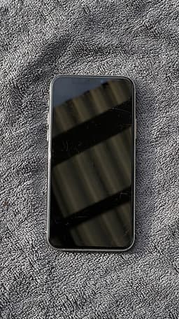 iPhone 11 Pro 256 GB (klarar 4G)