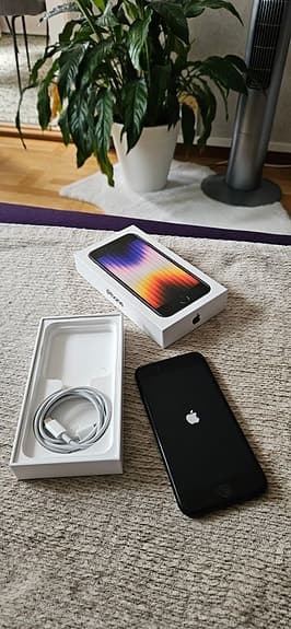 Apple iPhone SE Gen. 3