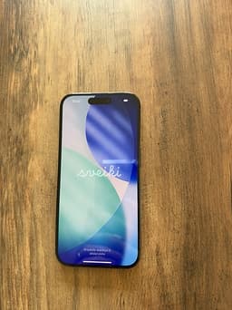 iPhone 15 Pro 128 GB – nästan i nyskick