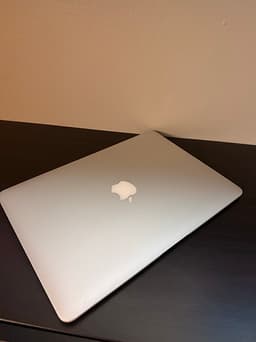 Apple MacBook Air