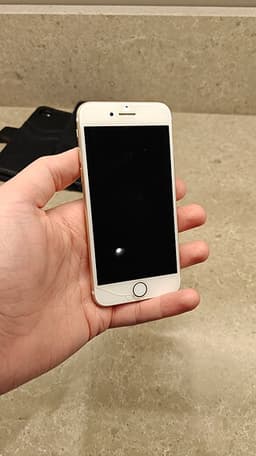 iPhone 7 - 32 GB