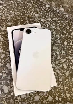 Apple iPhone 16e 128GB vit