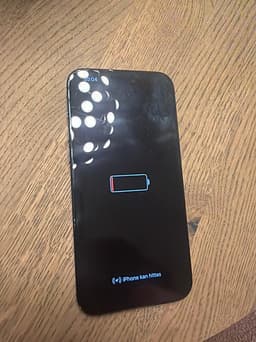 iPhone 15 + svart/grå