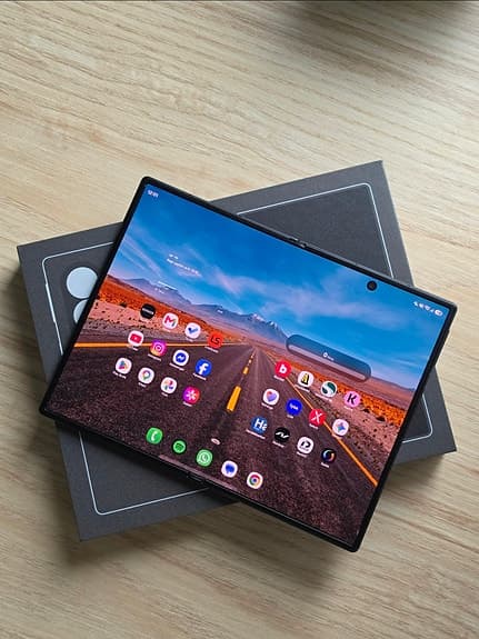 Samsung Galaxy Z Fold8