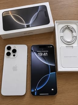 Apple iPhone 16 Pro Max 256 GB vit