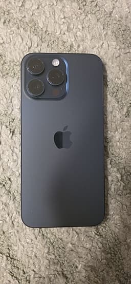 Dark titanium iPhone 15 Pro Max 512 GB