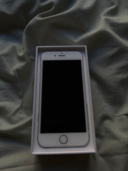 iPhone 6s 32 GB Silver – fullt fungerande, mycket fint skick